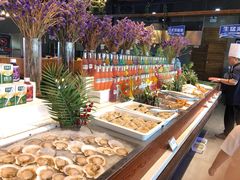 自助取餐区-蓝珊甄选海鲜自助·火锅大排档(近阿那亚店)