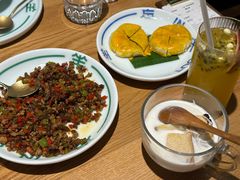 -一坐一忘云南菜(嘉里中心店)
