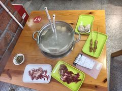 -养牛邓·潮汕牛肉海鲜自助火锅(广州店)