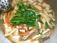 -姚记抚仙湖石锅鱼庄