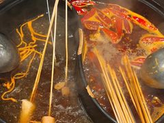 -郑记·古法黑砂锅串串(龙泉店)