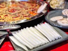 白萝卜-谭鸭血老火锅(漳州路店)