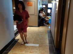 -金色印象·4K影院式足体养生(杨家坪西郊店)