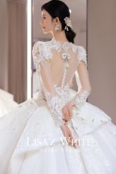 点击看大图 -Renee芮亦婚纱