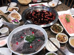 -仟佰味鲜货火锅(中央公园)