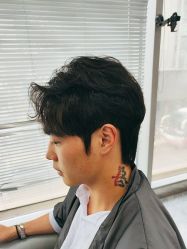 -藤野造型烫染·漂发