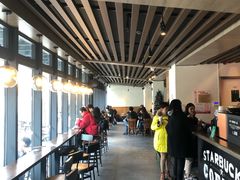 大堂-星巴克(西藏路店)