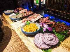 -明洞阿姨·韩式酱蟹烤肉·创意料理(三元桥店)