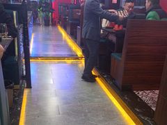 -路边边.炒菜烧烤.音乐餐厅(良乡长虹店)