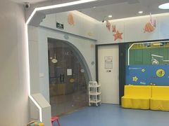 -极橙儿童齿科矫正中心(奥城店)