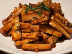 -乔街深夜食堂·小龙虾·高压锅生蚝(杭州总店)