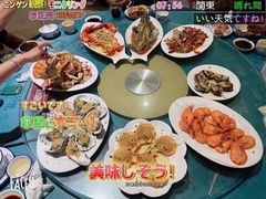 -三亚火车头万人海鲜广场