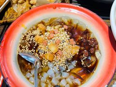-爆炸头阿姨小四川正宗川味小吃(无任何分店)