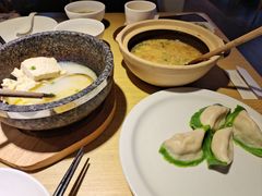 -关东小磨东北菜(上海长风大悦城店)