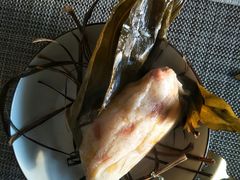 招牌土猪花腩蛋黄咸肉粽-粽氏清源(昌兴街店)