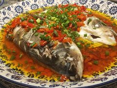 剁椒鱼头-邻里佬湘(东区店)