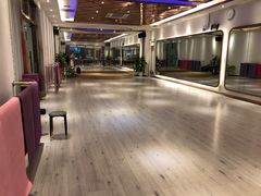 -星仕力游泳健身(滨江店)