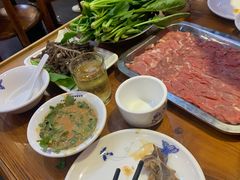 -老北京热气涮羊肉·小龙虾·烤鱼(呼玛路店)