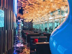 -OZONE 顶楼酒吧(香港丽思卡尔顿酒店)
