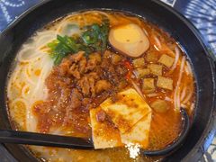 -桥香园过桥米线(国贸店)