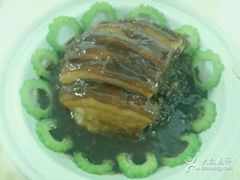 -湖影中餐厅·南京金茂威斯汀大酒店