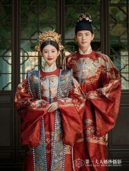 -第一夫人婚纱摄影(南京店)