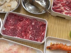 -杨老板·海鲜集市火锅·鲜切牛肉(中防万宝店)