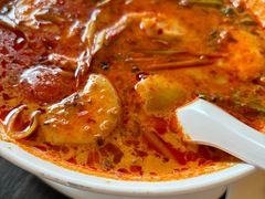 -J Daeng Seafood