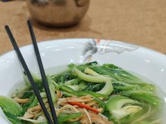 -正宗鸡饭粤香酒家(朱村店)