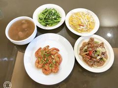 -悦芽照护月嫂+育儿嫂(杭州店)