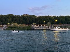-Bateaux Mouches塞纳河游船