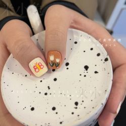 -米小兔美甲美睫