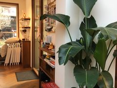 -Line 咖啡(石厦花园店)