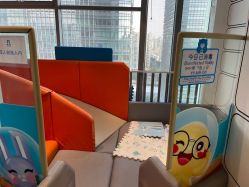 -唯儿诺儿童医院·儿科·眼科·口腔(海岸城店)