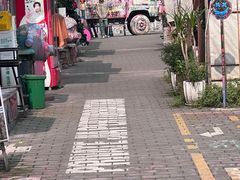 -黄桷坪涂鸦艺术街