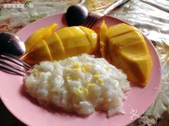 -芒果糯米饭摊子