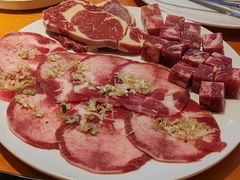 -拾勝牛·江景安格斯烧肉放题(江湾阳光天地店)
