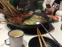 -钢管厂五区小郡肝串串香(滨江店)