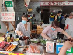 -正宗杂粮煎饼香软鸡蛋饼