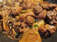 铁锅榛蘑小笨鸡-孙家外婆•长春地标美食新名片(红旗街万达店)