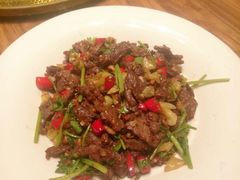 小炒黄牛肉-南宁市共鸣餐厅(望州路店)