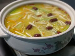 鲍鱼鸡锅-金龙·打边炉(南京西路店)