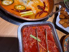 -洱火云南酸菜牛肉火锅(石景山当代商城店)