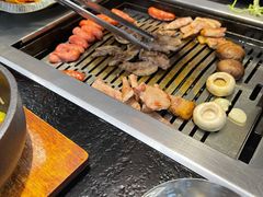 -臻牛烤肉