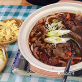 后湖热辣滚烫的羊肉火锅
