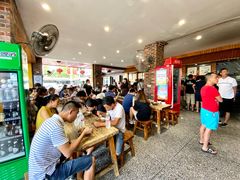 大堂-西环肥仔螺蛳粉(总店)