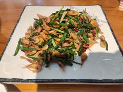 -梁姐啤酒鱼(兴坪古镇店)