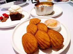 草莓黄油马德琳-壳里西餐厅Coquille Seafood Bistro(蒙自路店)