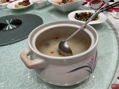 -亢龙太子酒轩(东湖店)