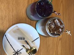 -ZING COFFEE 镜咖啡